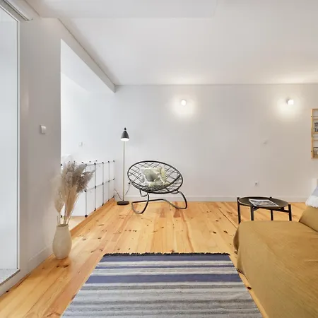 Relax By Own Places Apartman