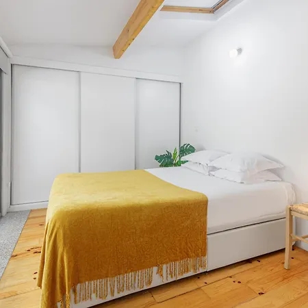 Relax By Own Places Apartman *